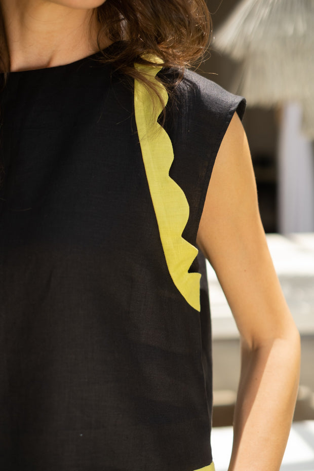 JULIE TOP- BLACK