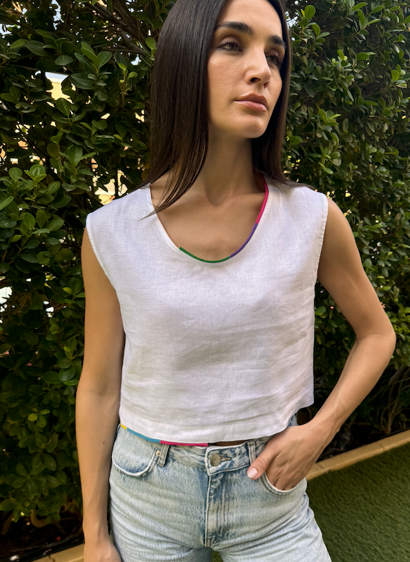 PIPED TANK- White