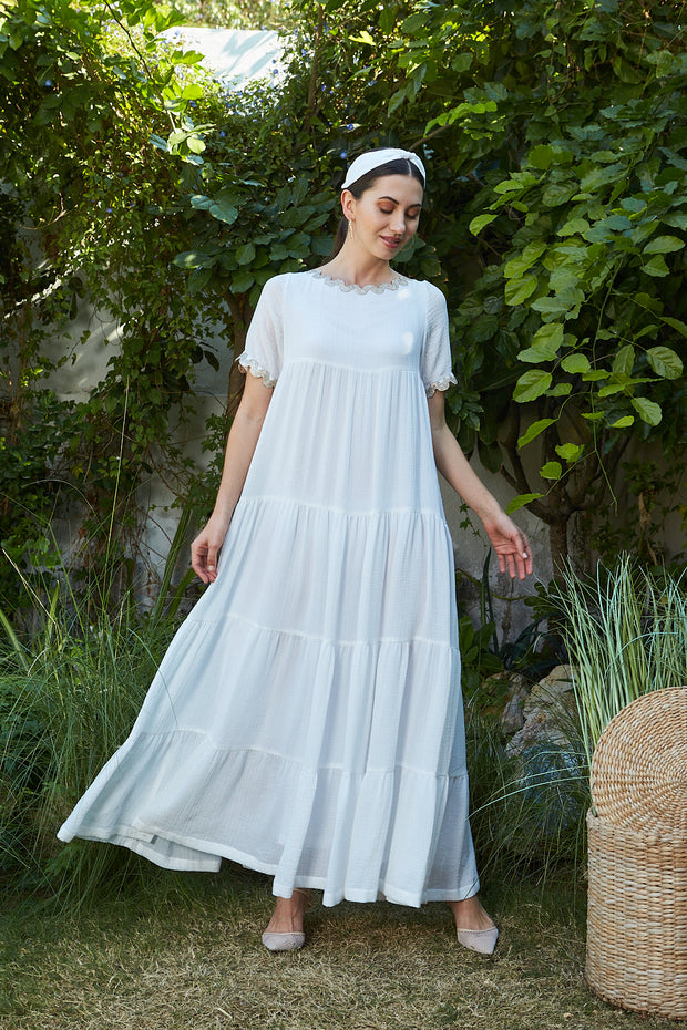 Ines Kaftan - White