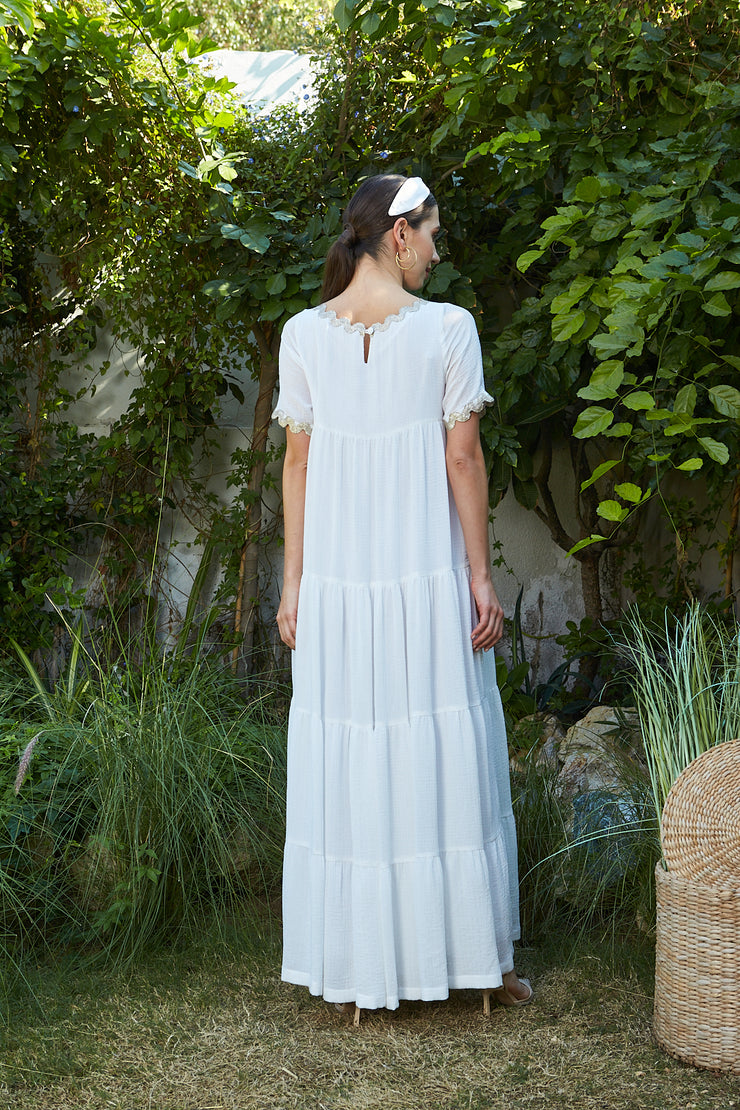 Ines Kaftan - White