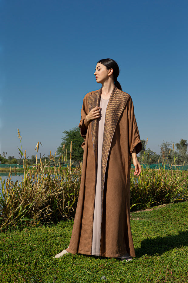 Camel Abaya with Bronze