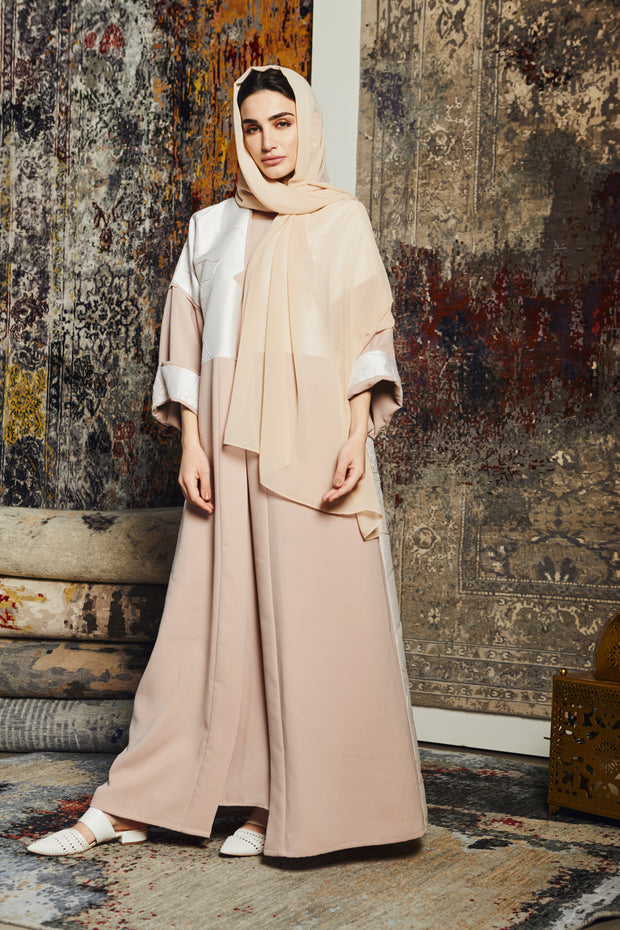 GOLDEN LINES Abaya