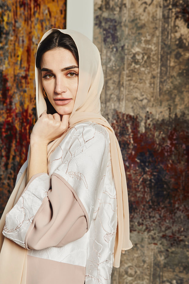 GOLDEN LINES Abaya